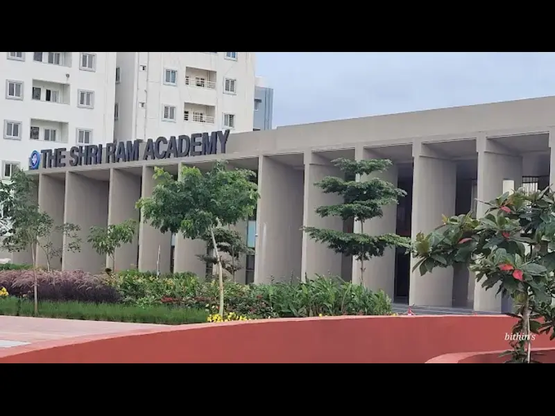 Featured Image of Schools Near Financial District Main Road